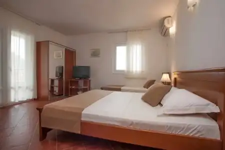 Guest House Medin - 68