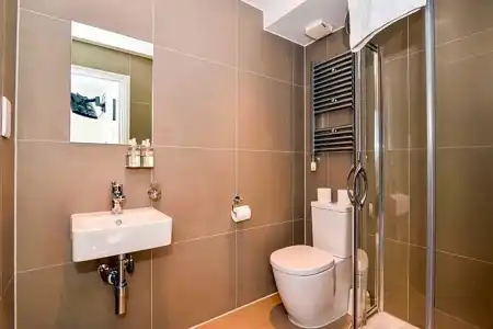 Chelsea Guest House - 45