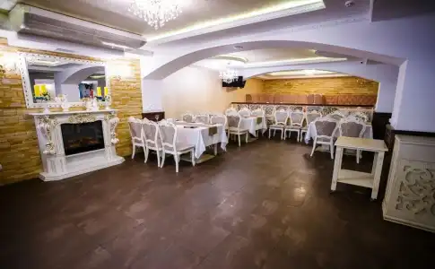 Aristocrat - 8