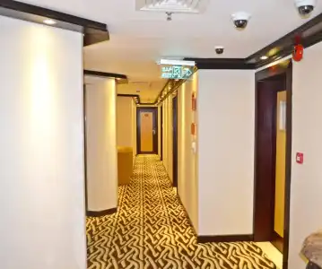 Strand Abu Dhabi - 12