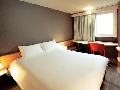 ibis Chambery - 5