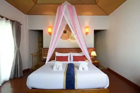 PingChan Koh Phangan Beachfront Resort - 60