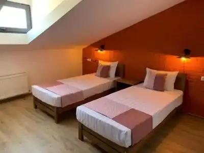 Tbil Inn - 17