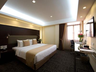 Royal Bangkok - 4