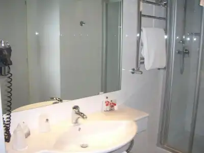 Best Western Falck Village - 42