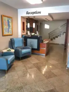Anita - 14