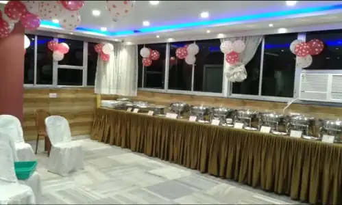 Diamond Plaza - 17