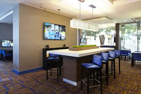Courtyard by Marriott Los Angeles LAX/Century Boulevard - 22