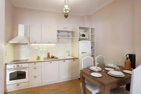 V1935 Luxurious Apartments - 71