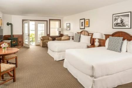 Spruce Point Inn - 56