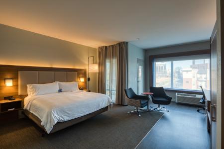 Holiday Inn Express & Suites Charlotte - South End by IHG - 28