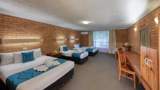 James Street Motor Inn - 29