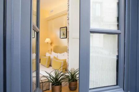 Le Relais Montmartre - 69
