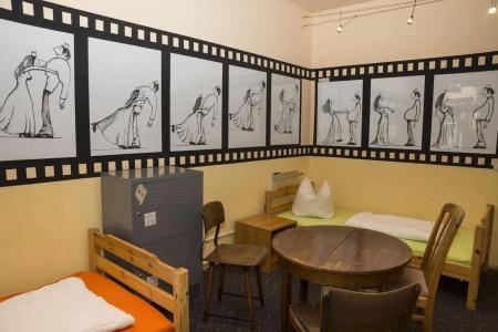 Lollis Homestay - Hostel - 12