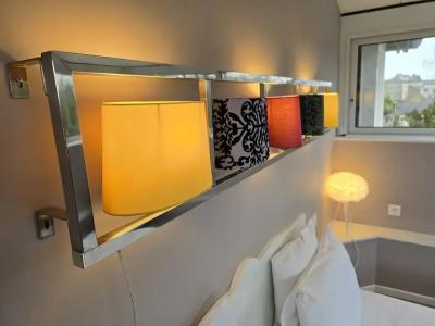 Le Castel Guesthouse - 84