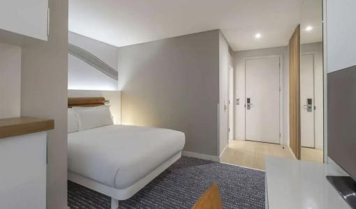 The Morrison Dublin, Curio Collection by Hilton - 32