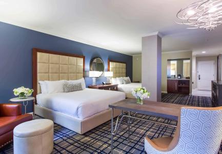 The Adolphus, Autograph Collection - 3