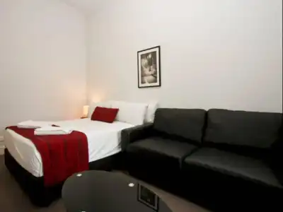 The Star Apartments - 1