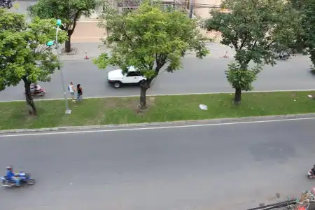 Lucky 2 Guesthouse - 14