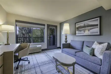 The Newberry Bend, Tapestry Collection by Hilton - 58