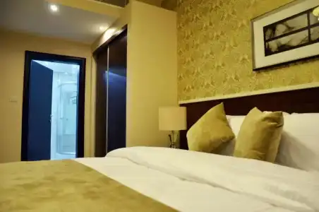City Rose Suites - 250
