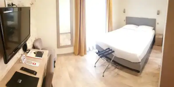 Hôtel de la Couronne - 42