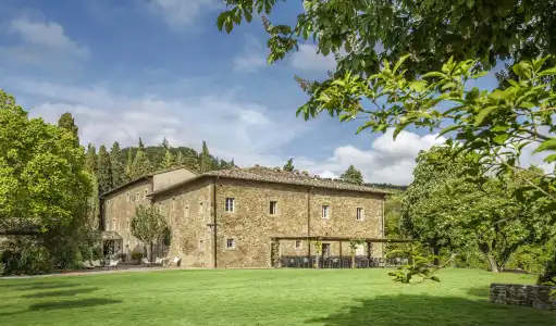 Badia di Pomaio small luxurys of the world - 24