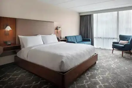 Four Points by Sheraton Philadelphia Northeast - 55