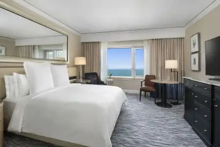 Four Seasons Chicago - 3