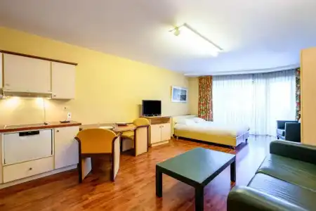 B-ApartMontgomery - 44