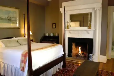 200 South Street Inn - 17