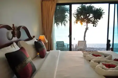 Lanta Seafront Resort - 91