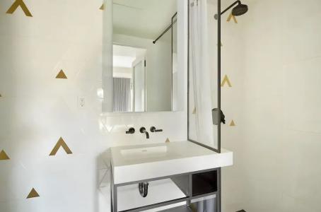 Sonder 907 Main - 35