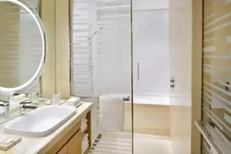 Crowne Plaza Marina, an IHG - 44