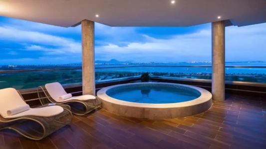 ADAM Suites - 104