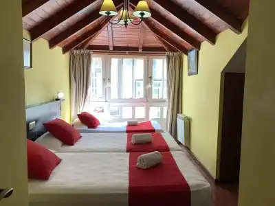 Hostal Hotil - 3