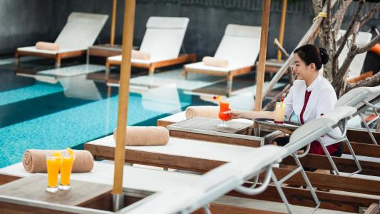 Mövenpick Sukhumvit 15 - 33