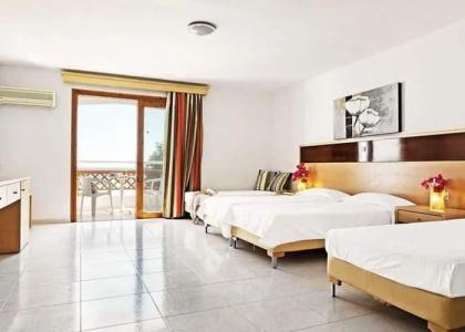 Minos Beach - 2