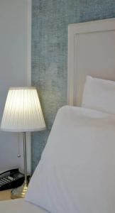 Telesilla - 70
