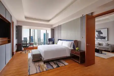 The Ritz-Carlton Jakarta, Mega Kuningan - 8