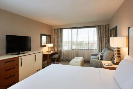 DoubleTree by Hilton Fresno Convention Center - 2