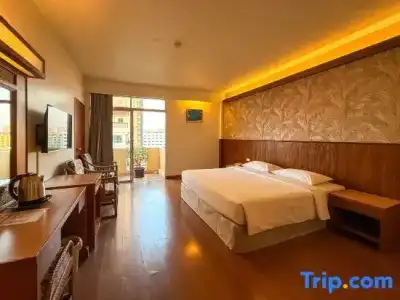 Golden Beach Pattaya - 39
