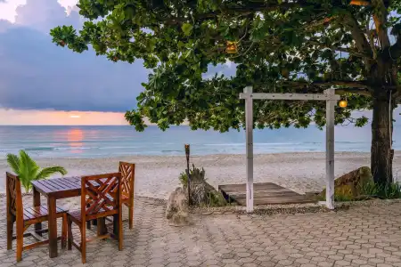 Chaweng Buri Resort - 11