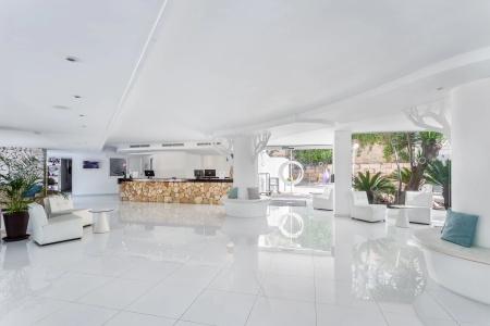 FERGUS Style Cala Blanca Suites - 0