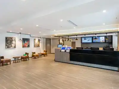 Hanting Shenzhen Huaqiang Center Park - 1