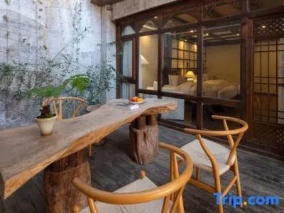 Lisiman Inn (Lijiang Art Club) - 33