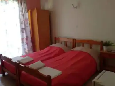 To Giouli - 48
