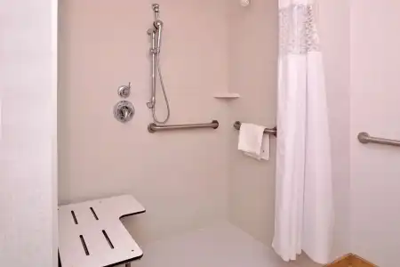 Hampton Inn Omaha Midtown-Aksarben Area - 39
