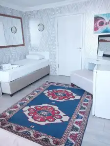 Jasmin Apart - 23