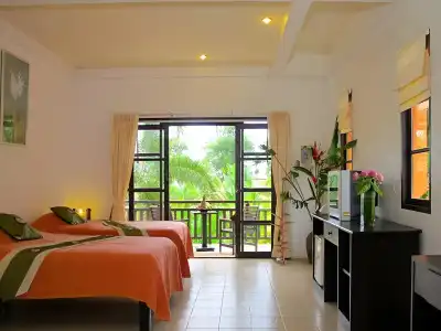 Khaolak Palm Hill Resort - 8